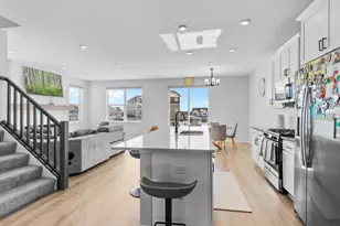 6662 Wildflower Wy, Minnetrista, MN 55331 - Photo 4