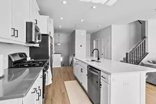 6662 Wildflower Wy, Minnetrista, MN 55331 - Photo 14