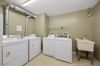 3131 Excelsior Boulevard #412, Minneapolis, MN 55416 - Photo 14