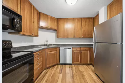 3131 Excelsior Boulevard #412, Minneapolis, MN 55416 - Photo 2