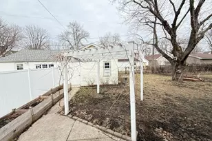 206 N 9th St, Montevideo, MN 56265 - Photo 40