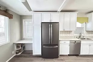 206 N 9th St, Montevideo, MN 56265 - Photo 12