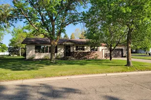612 5th Ave SW, Perham, MN 56573 - Photo 1