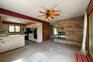 1447 Sterling St S, Maplewood, MN 55119 - Photo 18