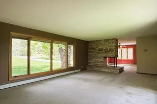 1447 Sterling St S, Maplewood, MN 55119 - Photo 20