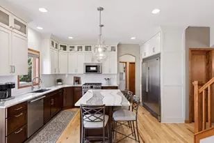 1681 Deephaven Dr, Woodbury, MN 55129 - Photo 28