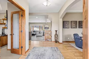 1681 Deephaven Dr, Woodbury, MN 55129 - Photo 14