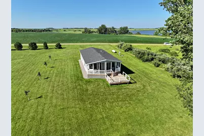 7 Robbins Drive, Tracy, MN 56175 - Photo 1
