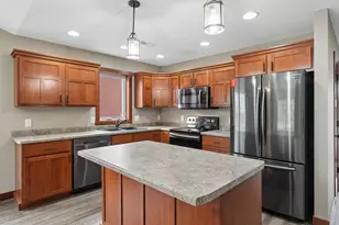 1707 Squirrel Way, New Richmond, WI 54017 - Photo 2