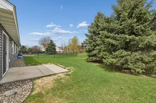 1707 Squirrel Way, New Richmond, WI 54017 - Photo 20
