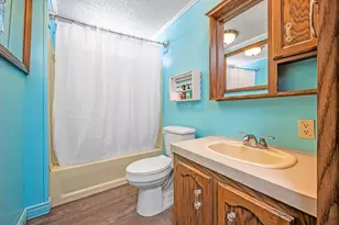 1734 40th St, Ceylon, MN 56121 - Photo 26