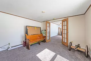 1734 40th St, Ceylon, MN 56121 - Photo 16