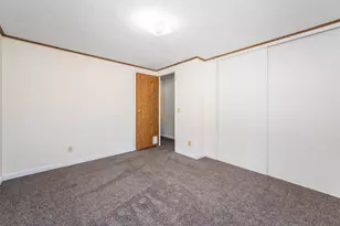 1734 40th St, Ceylon, MN 56121 - Photo 16