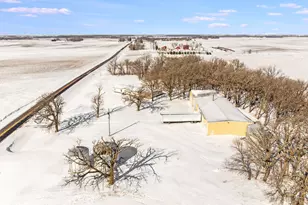 1734 40th St, Ceylon, MN 56121 - Photo 54