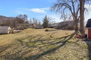 W394 Bluff Siding Rd, Fountain City, WI 54629 - Photo 30