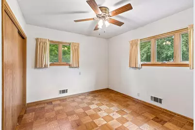 116 Victory Place, South Saint Paul, MN 55075 - Photo 20
