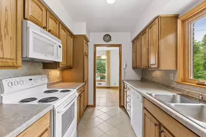 116 Victory Place, South Saint Paul, MN 55075 - Photo 38
