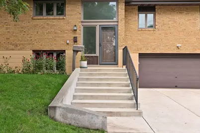 116 Victory Place, South Saint Paul, MN 55075 - Photo 4