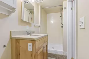 2146 W James Ave, Saint Paul, MN 55105 - Photo 24