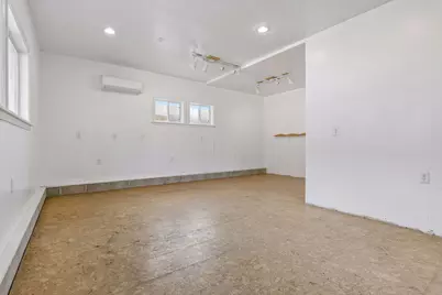 2146 W James Avenue, Saint Paul, MN 55105 - Photo 28