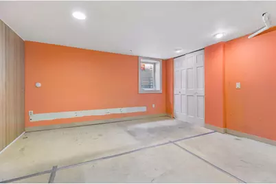 2146 W James Avenue, Saint Paul, MN 55105 - Photo 22