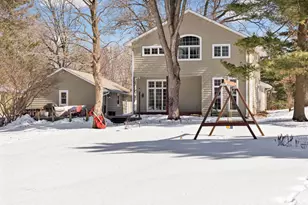 1351 Griffin Ave, Mahtomedi, MN 55115 - Photo 44