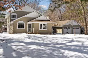 1351 Griffin Ave, Mahtomedi, MN 55115 - Photo 2