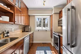 1351 Griffin Ave, Mahtomedi, MN 55115 - Photo 22