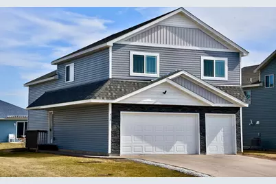 412 Bluebird Street, Mora, MN 55051 - Photo 4