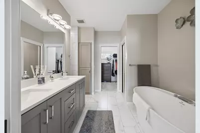 6824 W Shadow Lake Drive, Lino Lakes, MN 55014 - Photo 24