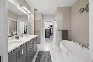 6824 W Shadow Lake Dr, Lino Lakes, MN 55014 - Photo 24