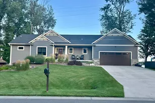 6824 W Shadow Lake Dr, Lino Lakes, MN 55014 - Photo 54