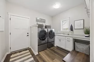 6824 W Shadow Lake Dr, Lino Lakes, MN 55014 - Photo 20