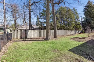 1965 Autumn St, Falcon Heights, MN 55113 - Photo 42