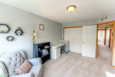 1586 Woodlynn Avenue #2, Maplewood, MN 55109 - Photo 14