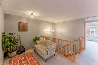 1586 Woodlynn Avenue #2, Maplewood, MN 55109 - Photo 4