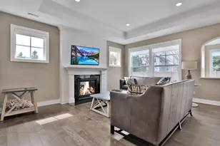 5042 Dale Ridge Rd, Woodbury, MN 55129 - Photo 24