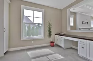 5042 Dale Ridge Rd, Woodbury, MN 55129 - Photo 12