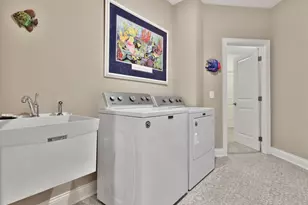 5042 Dale Ridge Rd, Woodbury, MN 55129 - Photo 38