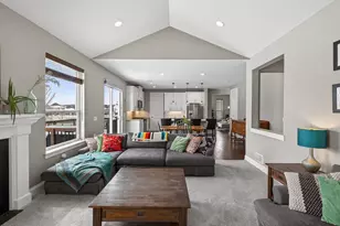 303 Primrose Path N, Bayport, MN 55003 - Photo 10