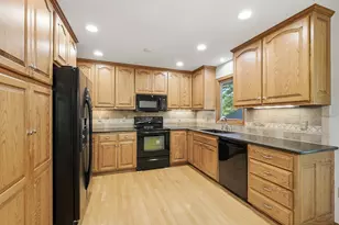 17565 Italy Path, Lakeville, MN 55044 - Photo 14