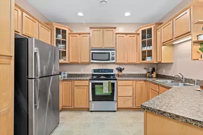 9538 Scott Circle N, Brooklyn Park, MN 55443 - Photo 14