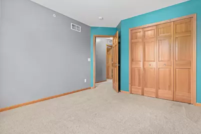 9538 Scott Circle N, Brooklyn Park, MN 55443 - Photo 26