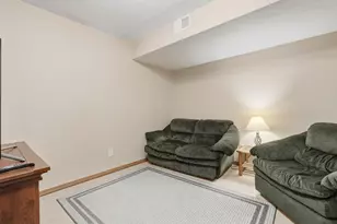 834 Summer Pines Cir, Hudson, WI 54016 - Photo 20