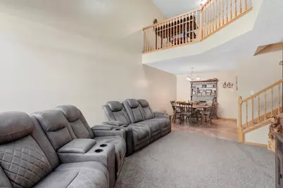 834 Summer Pines Circle, Hudson, WI 54016 - Photo 4