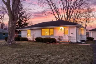 9107 12th Ave S, Bloomington, MN 55425 - Photo 2