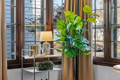 1132 Iowa Avenue W, Saint Paul, MN 55108 - Photo 8