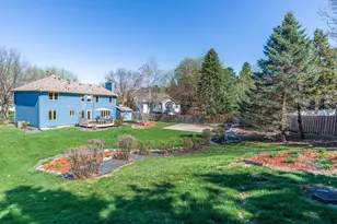 1474 Corral Ln, Woodbury, MN 55125 - Photo 4