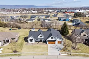 918 Hidden Meadow Ln, Lake City, MN 55041 - Photo 6