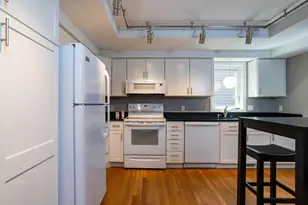 11360 36th Pl N, Plymouth, MN 55441 - Photo 8